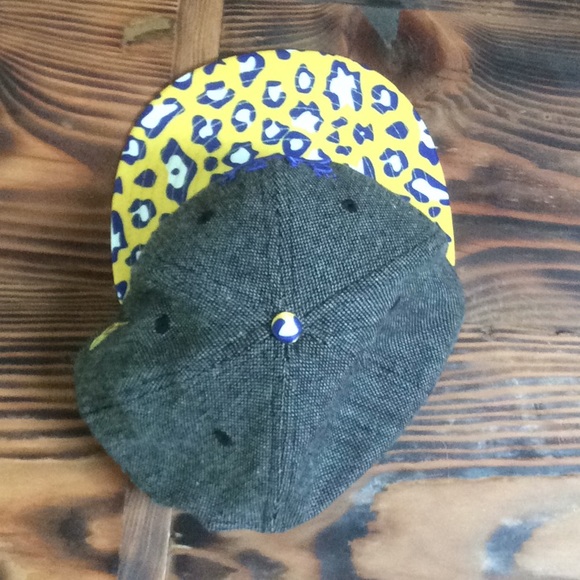 Hardwood classics GSW SnapBack hat (golden state) - Picture 5 of 5